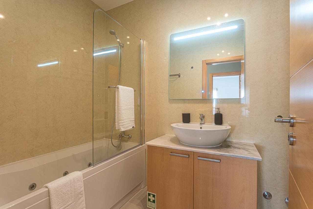 Apartamento T3 Mar Azul Daire Nazaré Dış mekan fotoğraf